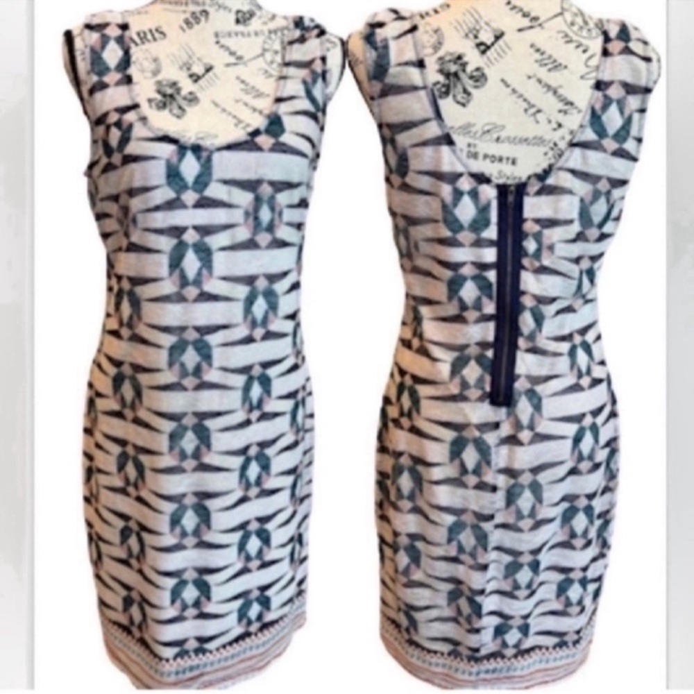 Bar III bodycon mini dress art deco print ivory & green sz large